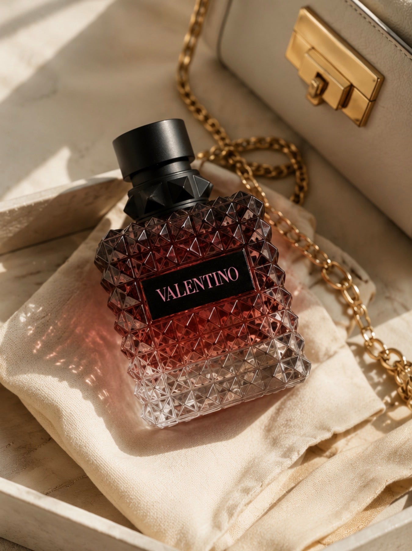 Valentino Donna Born In Roma Intense Eau de Parfum 100ml